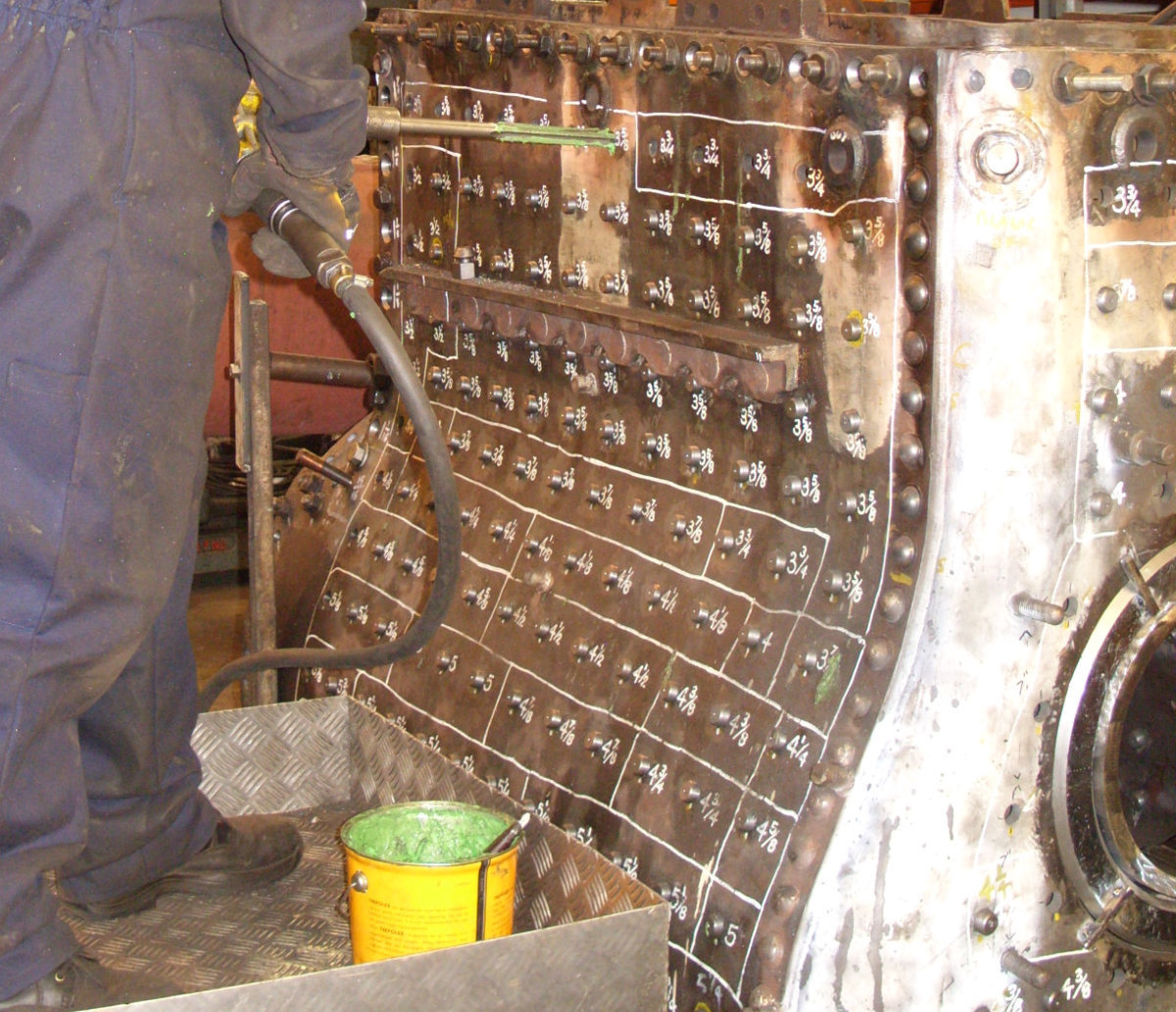steam-engine-restoration-1200 steam engine preservation on the Severn Valley Railway